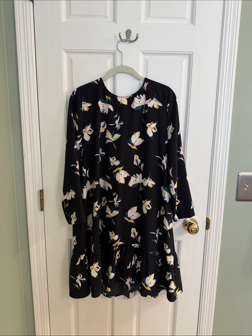 Halogen Black Floral Long-Sleeve Ruffle-Hem Dress